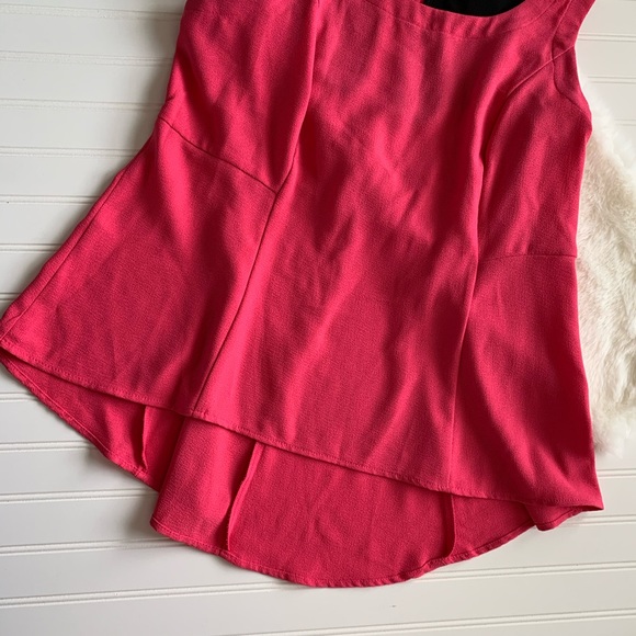 Torrid hot pink and black tank hi low size 0 - Picture 2 of 4
